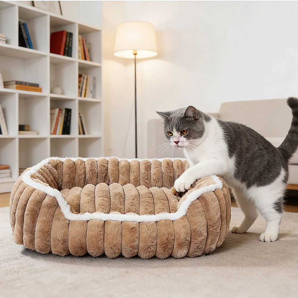 Kuscheliges Hundebett aus Fleece – Warmes Katzen- & Hundesofa mit rutschfester Unterseite