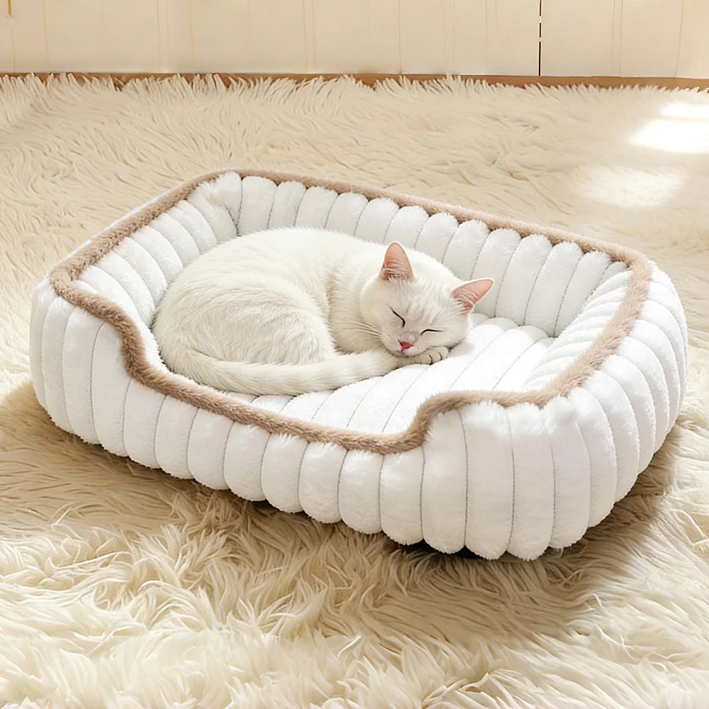 Kuscheliges Hundebett aus Fleece – Warmes Katzen- & Hundesofa mit rutschfester Unterseite