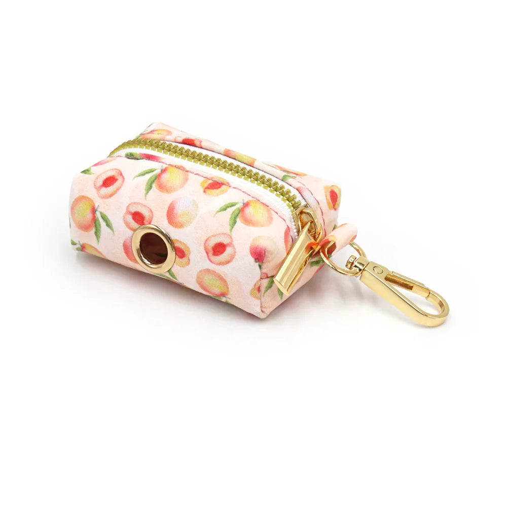 Hundehalsband „Honey Peach“ personalisiert – Luxus Set mit Schleife, Leine & Kotbeutelspender für Hunde & Katzen